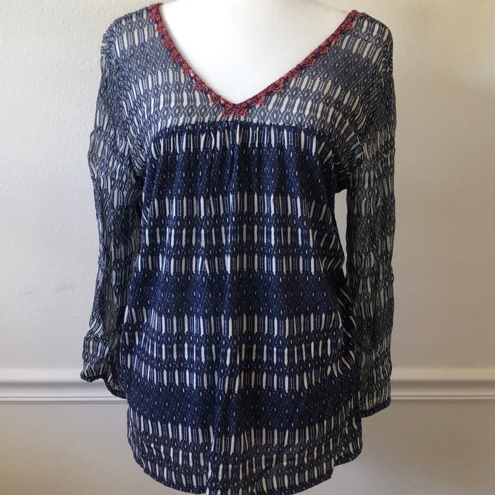 Lucky Brand top